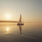 Kompleksowy poradnik poświęcony prawidłowego doboru, instalacji oraz świadomego korzystania z betonowego zbiornika bezodpływowego